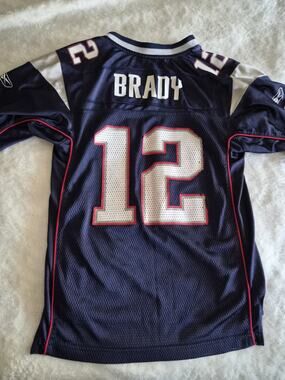 Youth Size Large Reebok Tom Brady 12 Jersey Patriots Football Team NFL Equipment